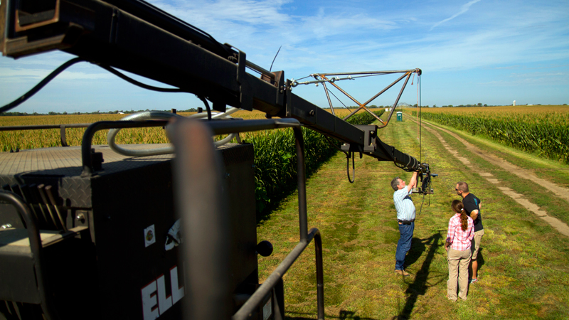 CALMIT remote sensing mast vehicle