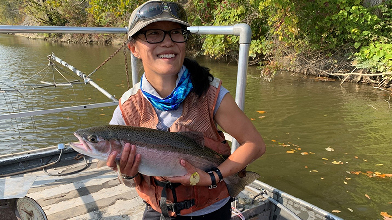 Jenna Ruoss with fish